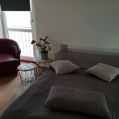 Gemuetliches Mit Eigenem Bad/wc/kueche Homestay