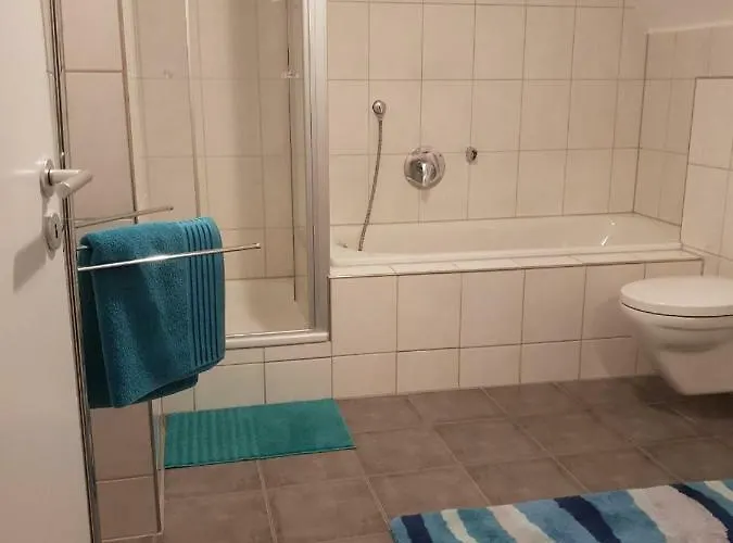 Gemütliches Mit Eigenem Bad/wc/küche * Kassel